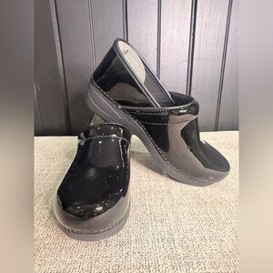 Dansko Italian Patented Leather Clogs